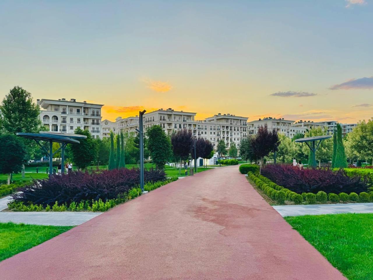 Boulevard Tashkent City Экстерьер фото